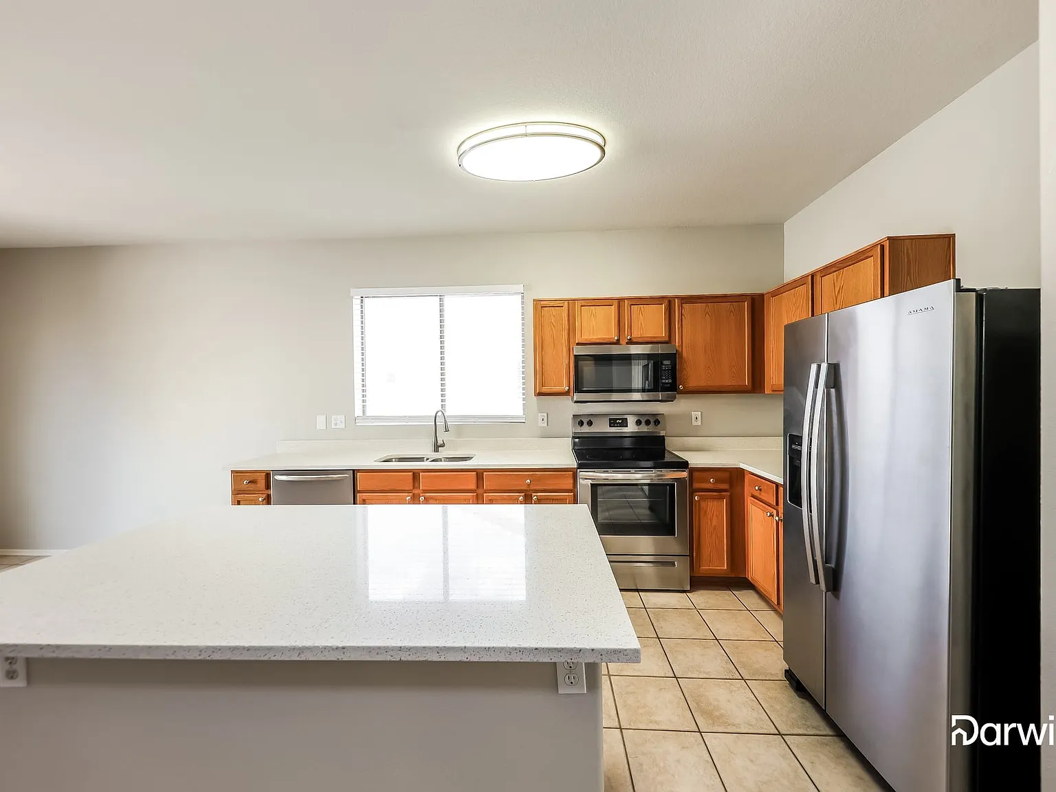 4 bed, 2.0 bath, 2166 sqft, $2,350 — Photo 3
