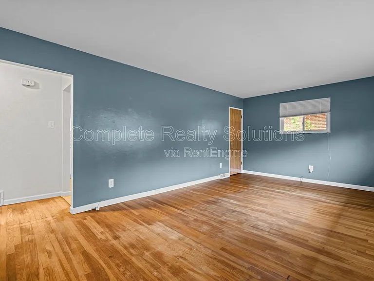 1149 Walker Ave — Photo 7
