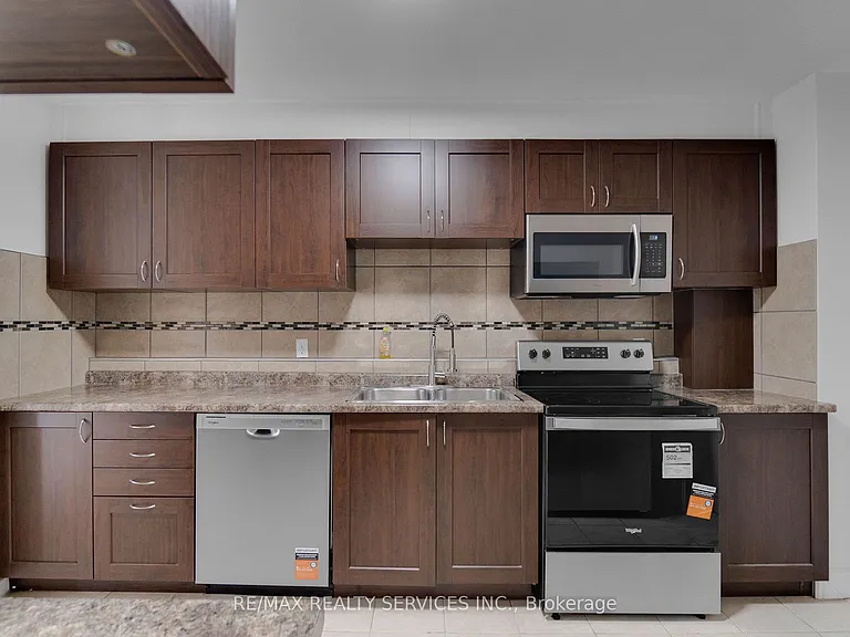 1140 Tavistock Dr #8 — Photo 6