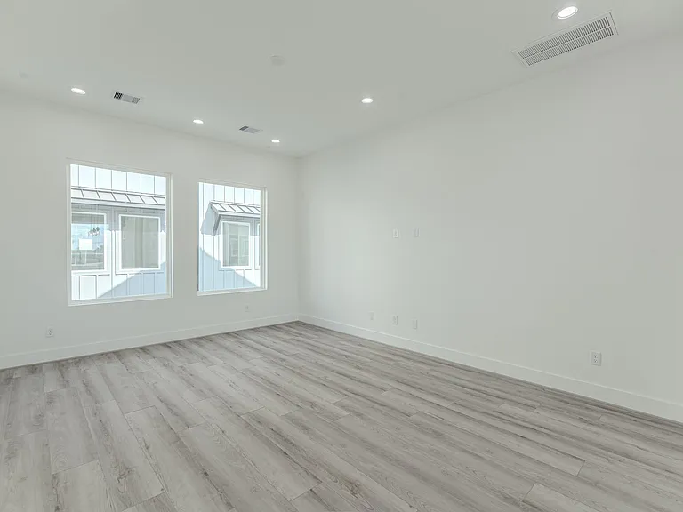 7735 Hammerly Blvd — Photo 27
