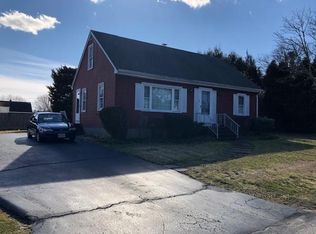 46 Westwood Dr, Dartmouth, MA 02747