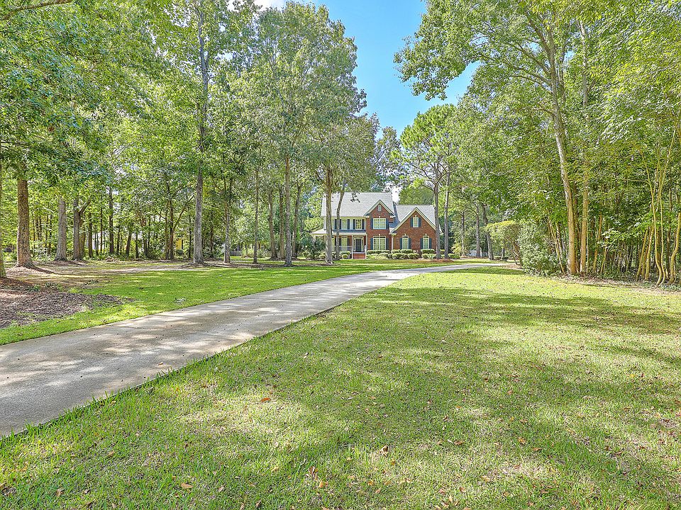 1st image of 3214 Cottonfield Dr