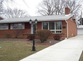 8043 Linden Ave, Munster, IN 46321