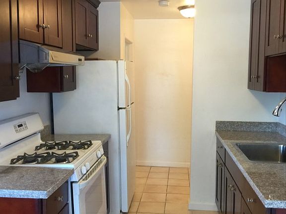 5th image of 1287 Quincy Dr