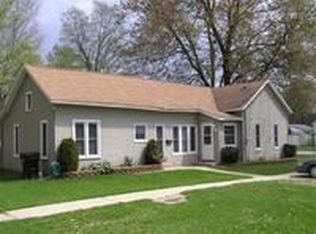 7 Maple St, Bangor, MI 49013