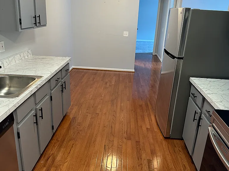 20-4 Great Wood Ct — Photo 4