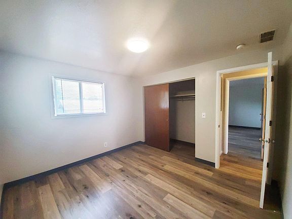 4th image of 117 W Sussex Ave #3