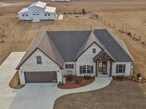 2nd image of 1506 County Road 20