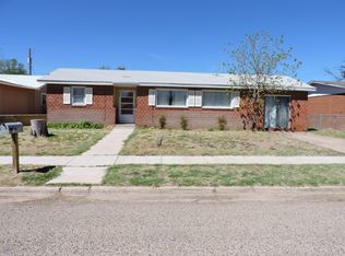 104 Oklahoma Dr, Portales, NM 88130