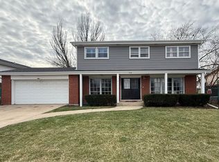 510 S Mount Prospect Rd, Des Plaines, IL 60016