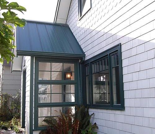 3rd image of 2959 SW Beach Ave