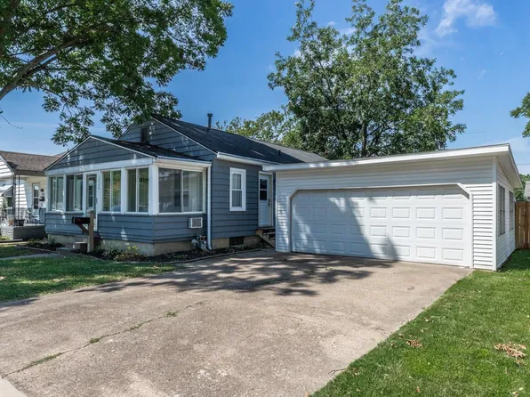 2804 Oakley St, Evansville, IN 47710