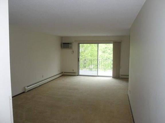 3rd image of 2700 Dale St N APT 307