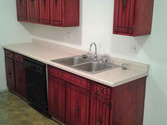 4th image of 2907 La Salle Ave APT 9