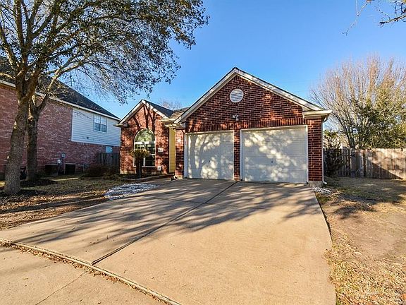 2nd image of 5819 Mitre Peak Ln