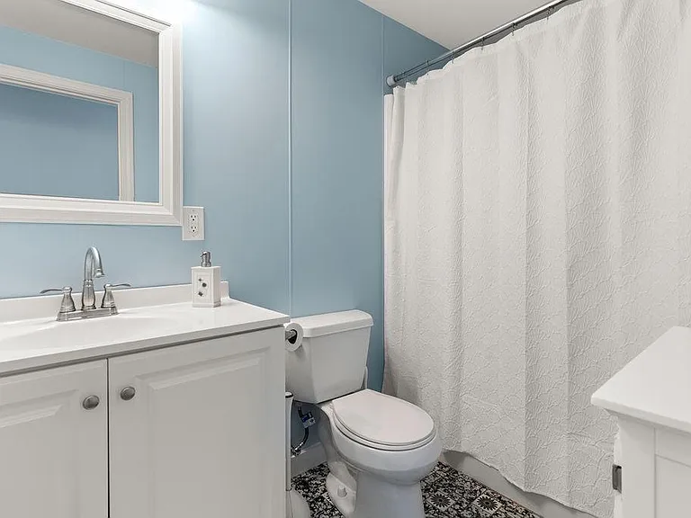 911 Ocean Blvd #3 — Photo 16