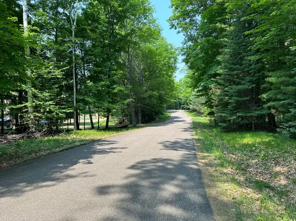 Berrend Rd, Hazelhurst, WI 54531