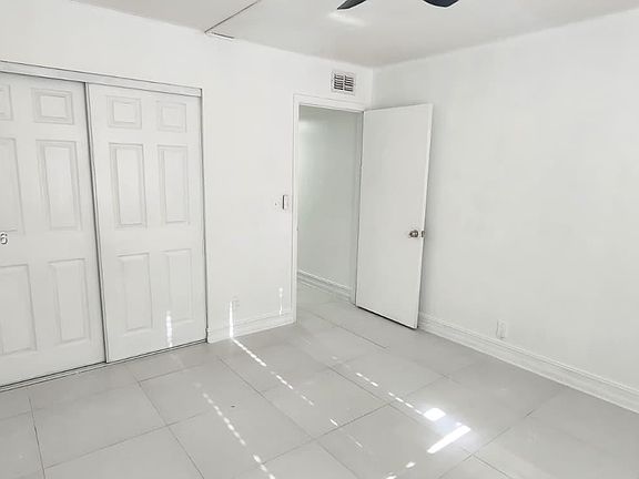 4th image of 1020 NW 80th Ave APT 203