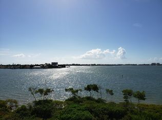 21 Harbour Isle Dr W UNIT PENTHOUSE 03, Fort Pierce, FL 34949