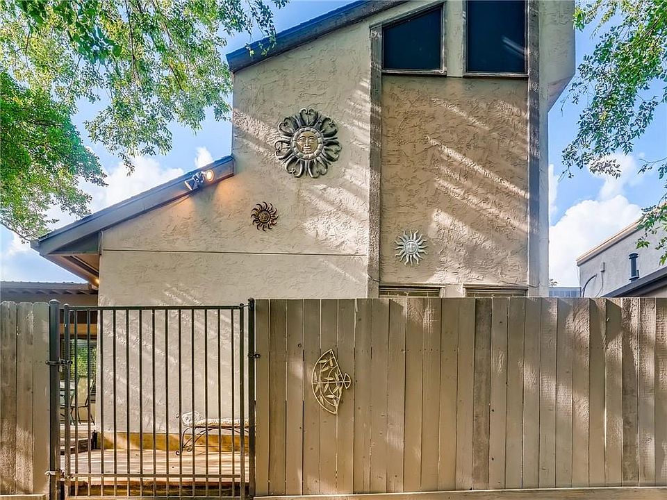 1st image of 8806 Newport Ln