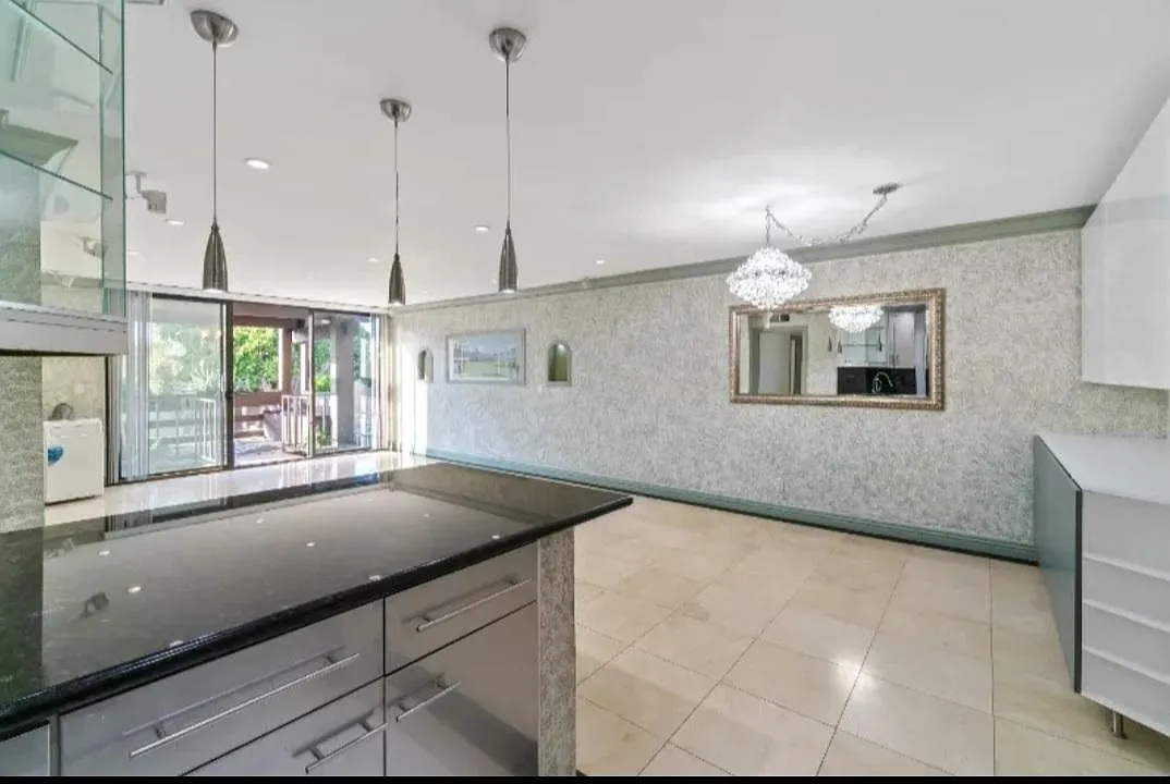 7742 Redlands St #1021H - Cross creek village — Photo 4