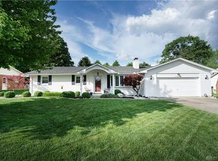 668 Robindale Dr, Waynesville, OH 45068