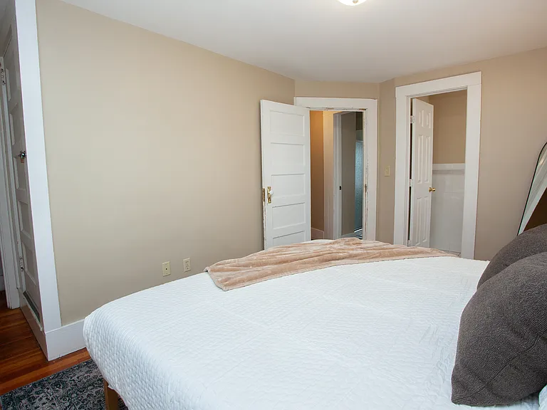 19 Fairview St — Photo 9