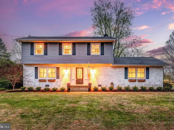 7277 Mosby Dr, Warrenton, VA 20187