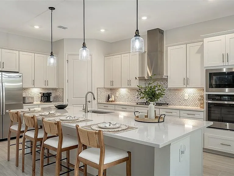 5612 Lightning Whelk Ln — Photo 19