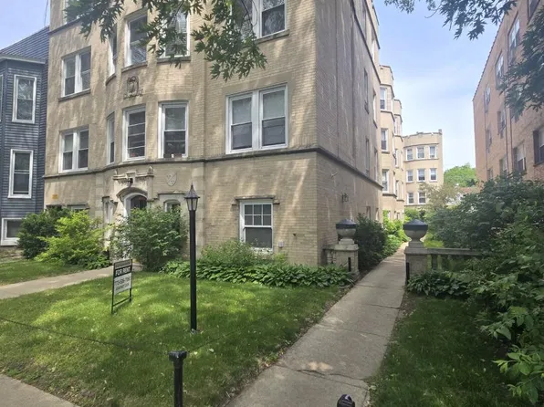 1934 W Estes Ave APT 2E, Chicago, IL 60626