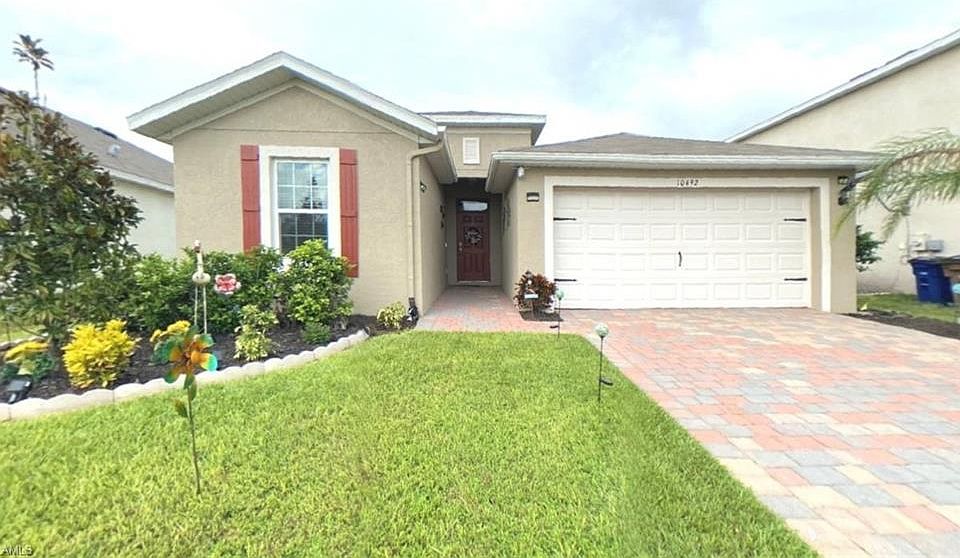 1st image of 10492 Canal Brook Ln