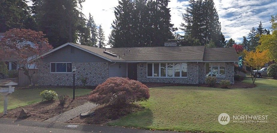 1st image of 14401 NE 11th Place