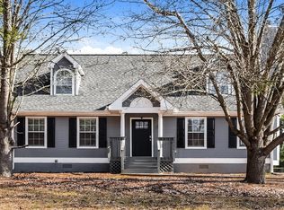 114 Wooddale Ln, Carrollton, GA 30117