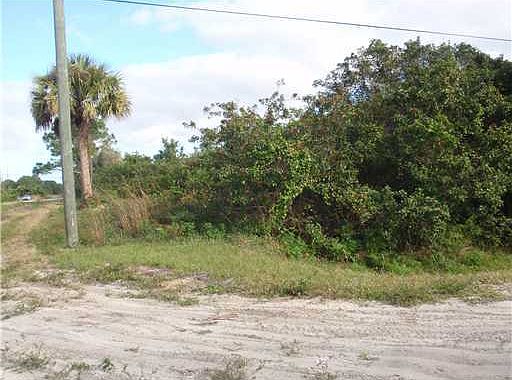 3rd image of  Hamlin Boulevard