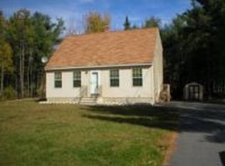 5 Hemlock St, Lisbon, ME 04250