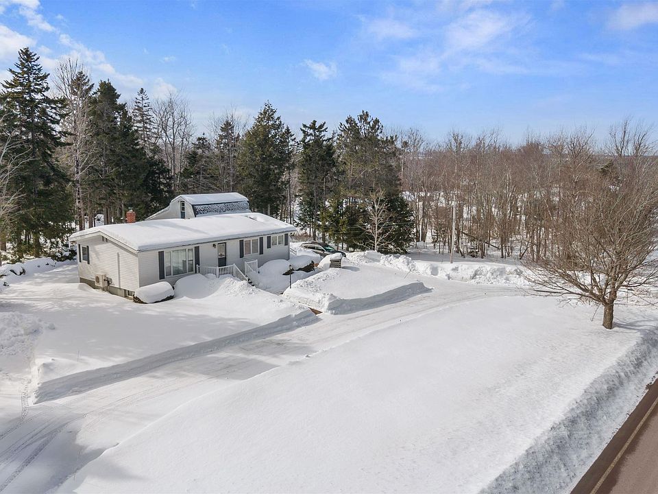 1st image of 9393 Sherbrooke Rd