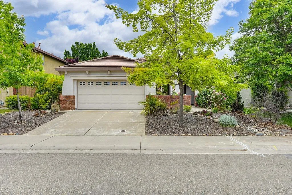 3333 Verdeca Way photo 1