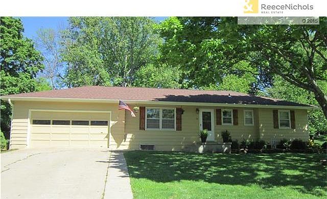 1st image of 52 Maple Dr