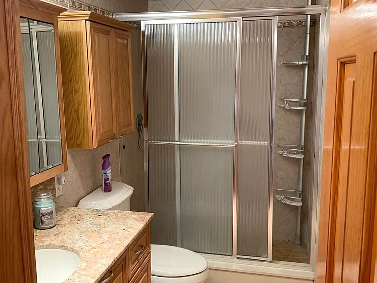 2453 NE 51st St #D309 — Photo 10