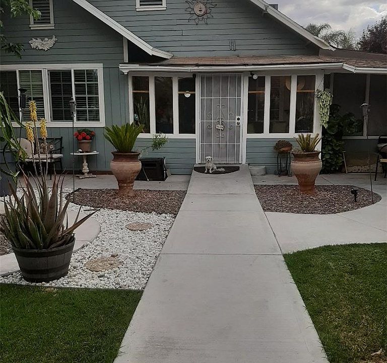1st image of 257 S Inez St