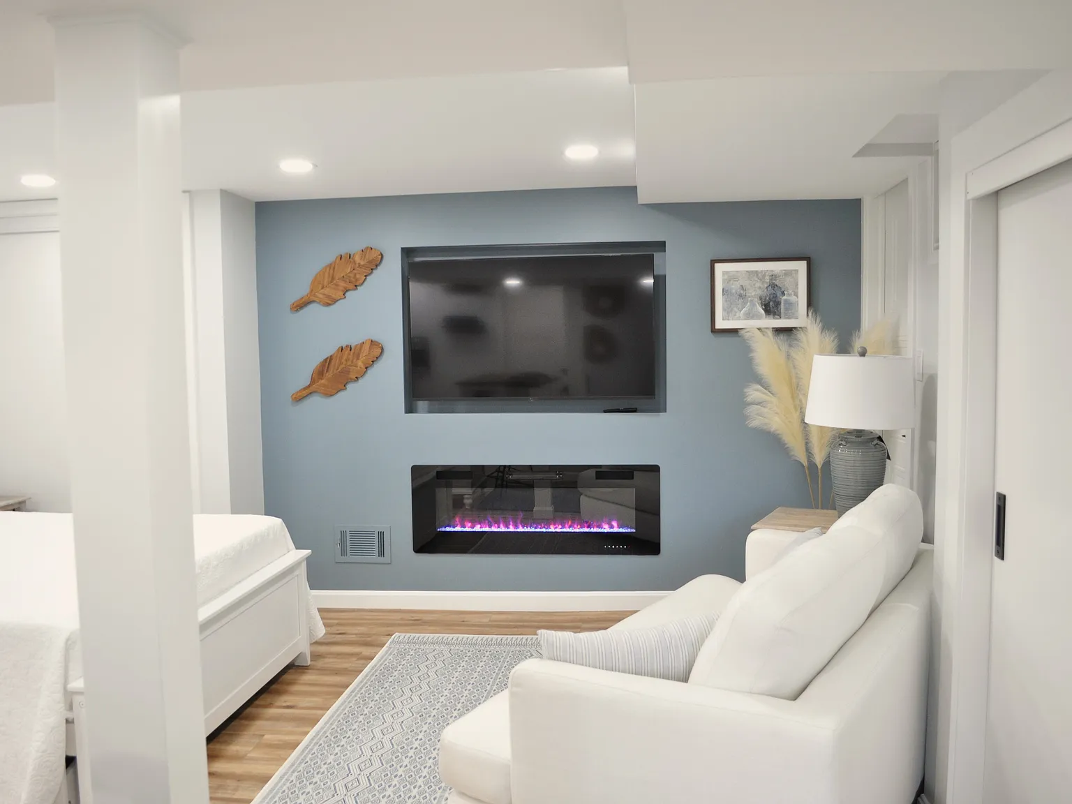 308 Sweetbriar St — Photo 1