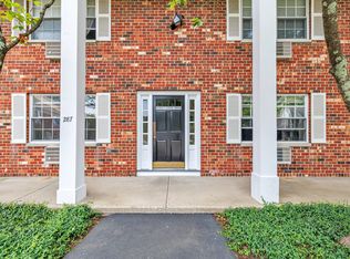 287 Hamilton Ave APT 3E, Stamford, CT 06902