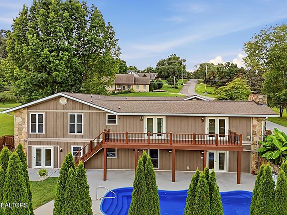 5th image of 10100 El Pinar Dr