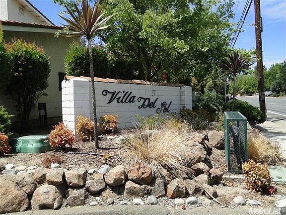 2nd image of 7334 Villa Del Sol Ln