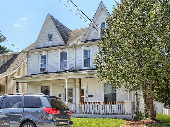 3rd image of 2745 Boas St