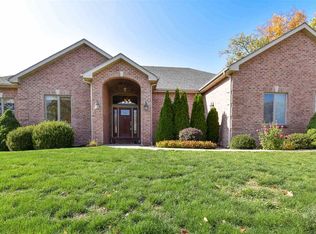 12131 Burning Tree Rd, Fort Wayne, IN 46845