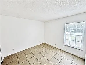 1136 5th Ct — Photo 12