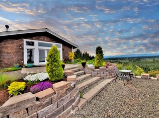 50 W Jeanne Saeger Loop, Shelton, WA 98584