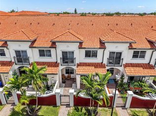 3624 NW 30th Pl, Lauderdale Lakes, FL 33311