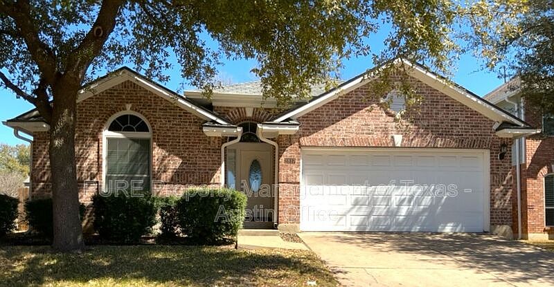1st image of 2817 Pioneer Way